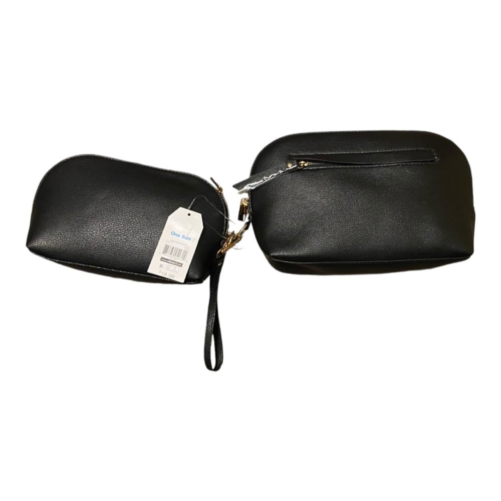 NWT  Set of Clutch Bags / Travel Bags/ Grab n Go. Small 6X9X2   large 7X12X3